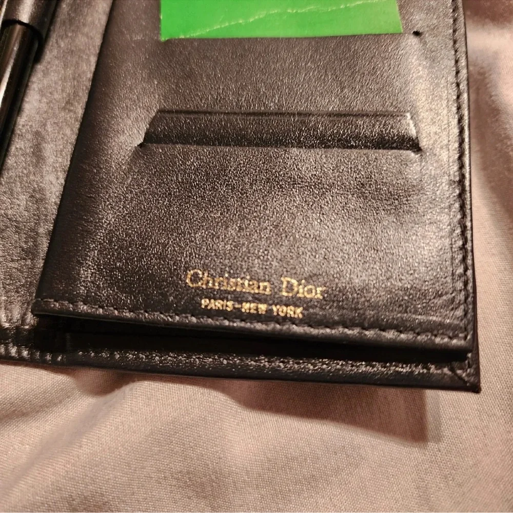 Authentic 💯% Vintage Dior Wallet absolutely Beautiful 😍 without the pen!